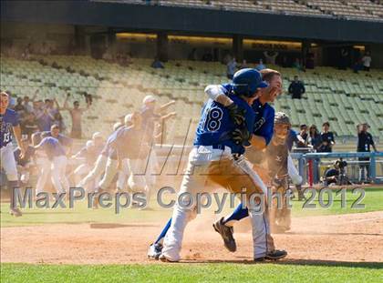 Thumbnail 2 in Chatsworth vs. El Camino Real (CIF LACS D1 Final) photogallery.