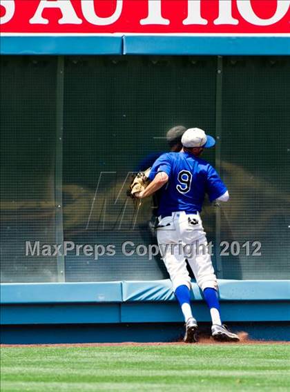 Thumbnail 3 in Chatsworth vs. El Camino Real (CIF LACS D1 Final) photogallery.
