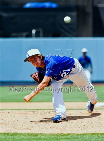 Thumbnail 2 in Chatsworth vs. El Camino Real (CIF LACS D1 Final) photogallery.