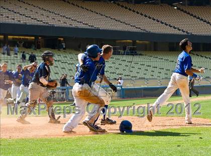 Thumbnail 2 in Chatsworth vs. El Camino Real (CIF LACS D1 Final) photogallery.