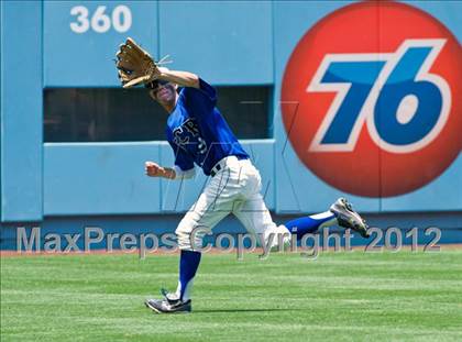 Thumbnail 3 in Chatsworth vs. El Camino Real (CIF LACS D1 Final) photogallery.