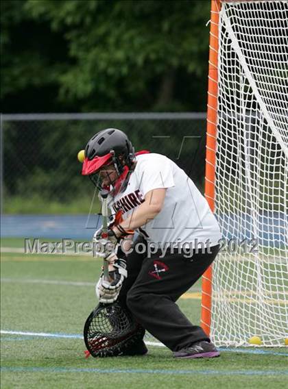 Thumbnail 2 in Cheshire vs Greenwich (CIAC Class L Final) photogallery.