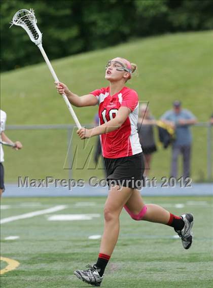 Thumbnail 3 in Cheshire vs Greenwich (CIAC Class L Final) photogallery.