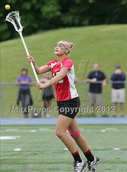 Thumbnail 2 in Cheshire vs Greenwich (CIAC Class L Final) photogallery.