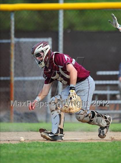 Thumbnail 2 in North Haven vs. Maloney (CIAC Class L 1st Round) photogallery.