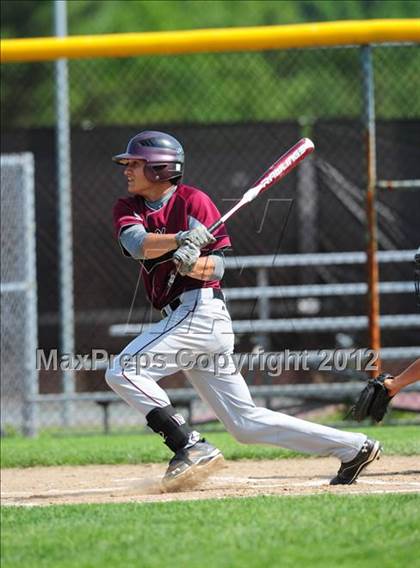 Thumbnail 3 in North Haven vs. Maloney (CIAC Class L 1st Round) photogallery.