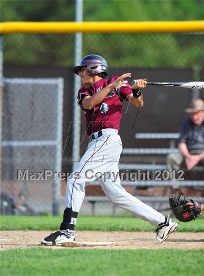 Thumbnail 2 in North Haven vs. Maloney (CIAC Class L 1st Round) photogallery.