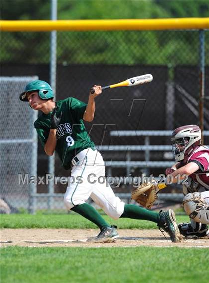 Thumbnail 3 in North Haven vs. Maloney (CIAC Class L 1st Round) photogallery.