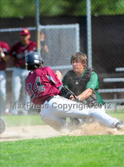 Thumbnail 1 in North Haven vs. Maloney (CIAC Class L 1st Round) photogallery.