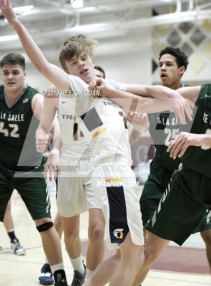 Thumbnail 1 in Oak Ridge vs. De La Salle (Rancho Mirage Holiday Invitational) photogallery.