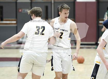 Thumbnail 3 in Oak Ridge vs. De La Salle (Rancho Mirage Holiday Invitational) photogallery.