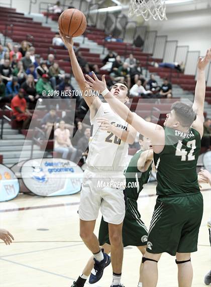 Thumbnail 3 in Oak Ridge vs. De La Salle (Rancho Mirage Holiday Invitational) photogallery.
