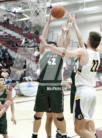 Thumbnail 3 in Oak Ridge vs. De La Salle (Rancho Mirage Holiday Invitational) photogallery.