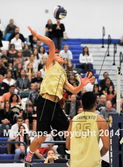 Thumbnail 3 in Cathedral vs. Bishop Montgomery (CIF SS D4 Final) photogallery.