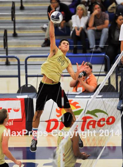 Thumbnail 3 in Cathedral vs. Bishop Montgomery (CIF SS D4 Final) photogallery.