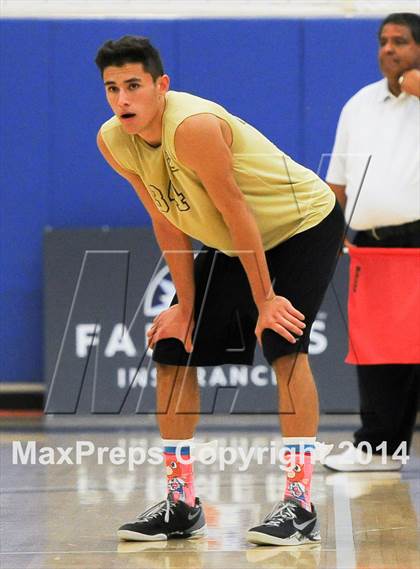 Thumbnail 3 in Cathedral vs. Bishop Montgomery (CIF SS D4 Final) photogallery.