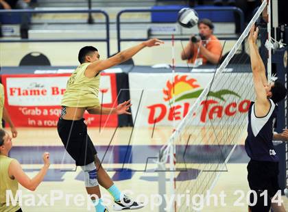 Thumbnail 2 in Cathedral vs. Bishop Montgomery (CIF SS D4 Final) photogallery.