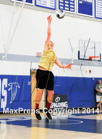 Thumbnail 3 in Cathedral vs. Bishop Montgomery (CIF SS D4 Final) photogallery.