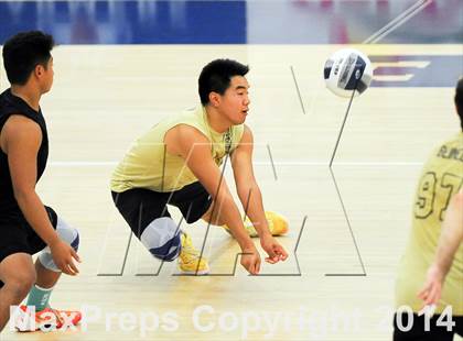 Thumbnail 3 in Cathedral vs. Bishop Montgomery (CIF SS D4 Final) photogallery.