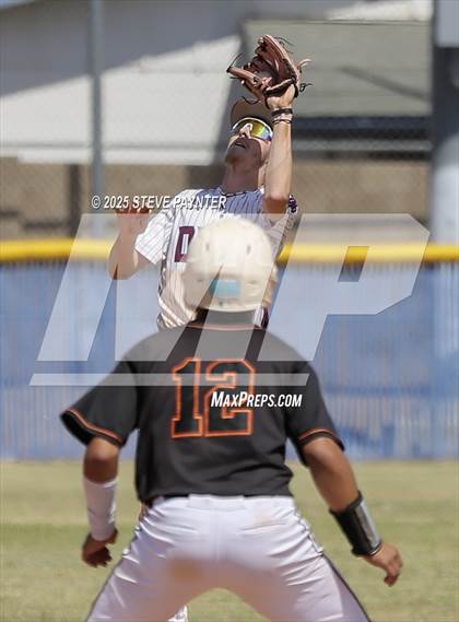 Thumbnail 3 in Superior vs Desert Heights (AIA 1A Championship Round 1) photogallery.