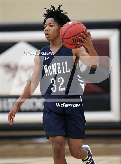 Thumbnail 2 in McNeil @ Round Rock photogallery.