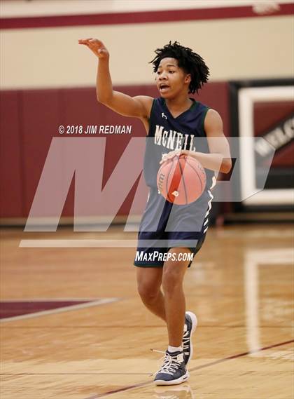 Thumbnail 1 in McNeil @ Round Rock photogallery.