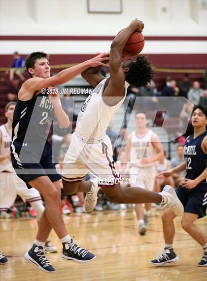 Thumbnail 3 in McNeil @ Round Rock photogallery.