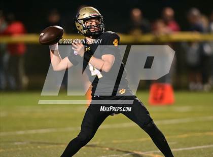 Thumbnail 3 in North Haven @ Daniel Hand photogallery.