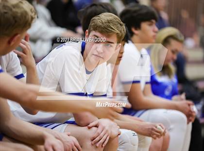 Thumbnail 2 in Thornton vs. Greeley Central photogallery.