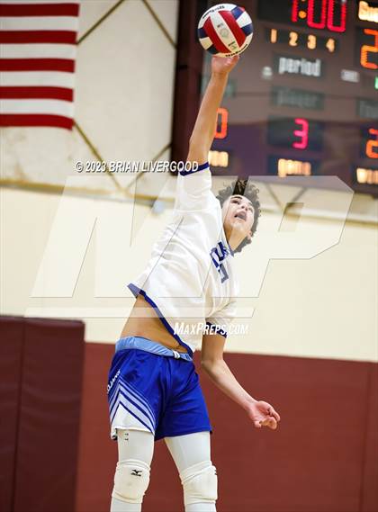 Thumbnail 1 in Thornton vs. Greeley Central photogallery.