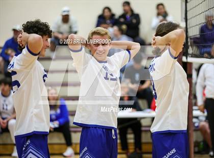 Thumbnail 3 in Thornton vs. Greeley Central photogallery.