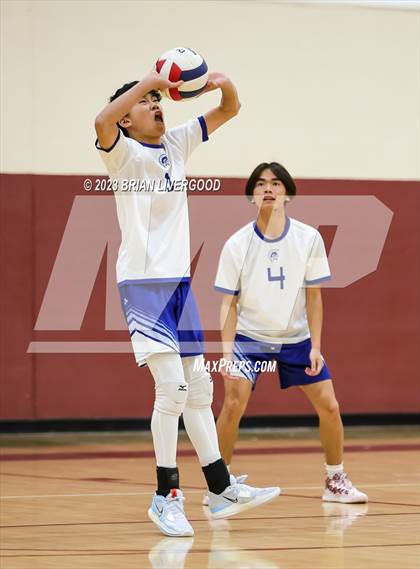 Thumbnail 3 in Thornton vs. Greeley Central photogallery.