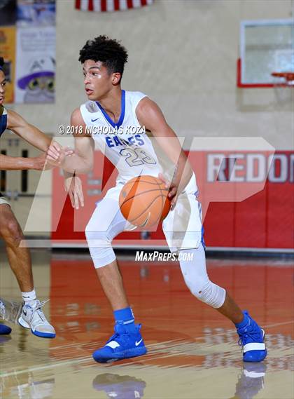 Thumbnail 3 in Santa Margarita vs. Notre Dame (SO) (Ryse Williams Pac Shores Tournament) photogallery.