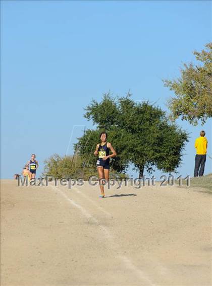 Thumbnail 2 in CIF State Cross Country Championships (Girls Division II) photogallery.