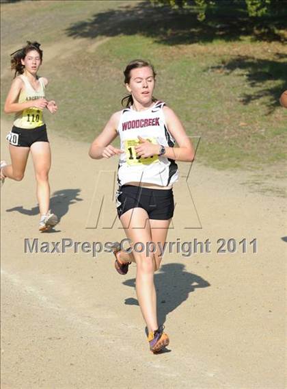 Thumbnail 2 in CIF State Cross Country Championships (Girls Division II) photogallery.