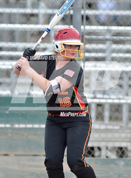 Thumbnail 1 in Douglas vs. Oakdale (Pre-Season T.O.C.) photogallery.