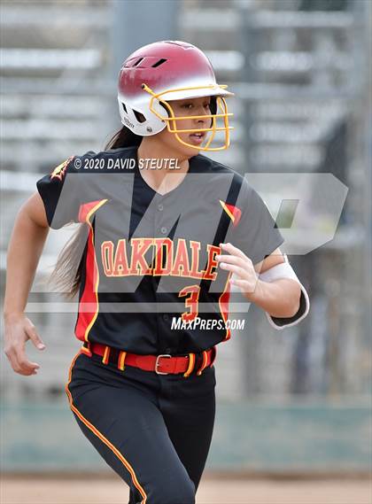 Thumbnail 1 in Douglas vs. Oakdale (Pre-Season T.O.C.) photogallery.