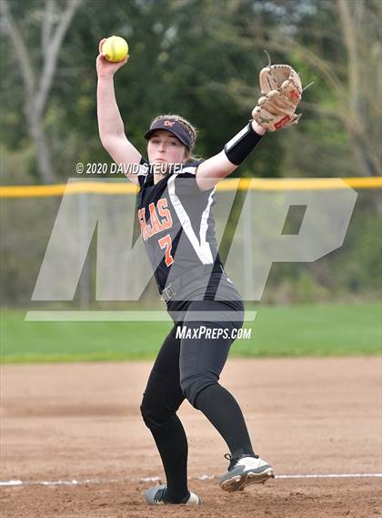 Thumbnail 3 in Douglas vs. Oakdale (Pre-Season T.O.C.) photogallery.