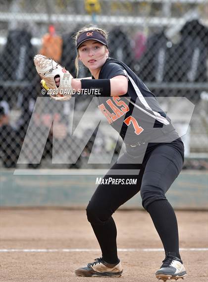 Thumbnail 2 in Douglas vs. Oakdale (Pre-Season T.O.C.) photogallery.