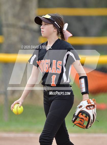 Thumbnail 1 in Douglas vs. Oakdale (Pre-Season T.O.C.) photogallery.