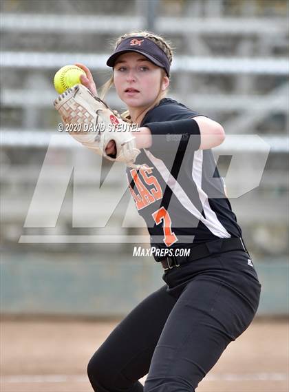 Thumbnail 2 in Douglas vs. Oakdale (Pre-Season T.O.C.) photogallery.