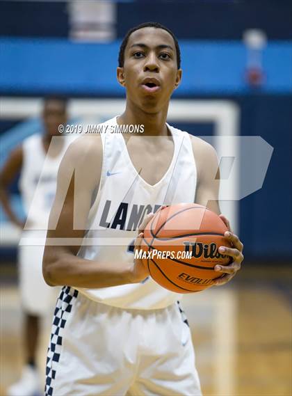 Thumbnail 1 in Althoff Catholic vs. Belleville East photogallery.