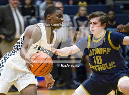 Thumbnail 1 in Althoff Catholic vs. Belleville East photogallery.