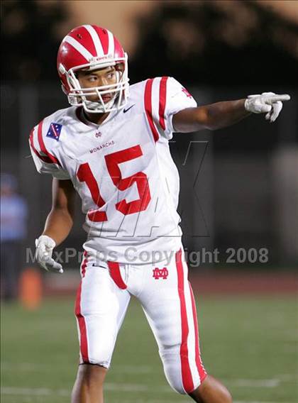 Thumbnail 3 in Carson vs. Mater Dei photogallery.