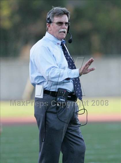 Thumbnail 1 in Carson vs. Mater Dei photogallery.