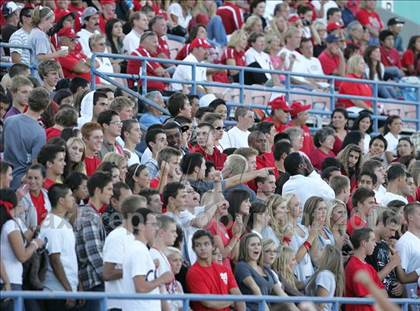 Thumbnail 1 in Carson vs. Mater Dei photogallery.
