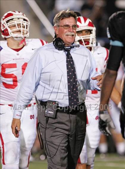 Thumbnail 2 in Carson vs. Mater Dei photogallery.