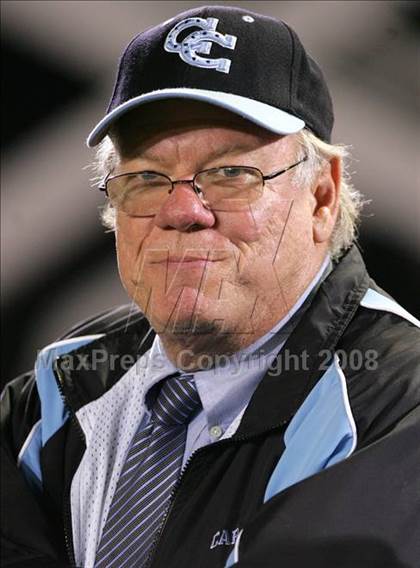 Thumbnail 2 in Carson vs. Mater Dei photogallery.