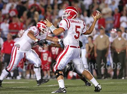 Thumbnail 3 in Carson vs. Mater Dei photogallery.