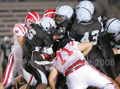 Thumbnail 2 in Carson vs. Mater Dei photogallery.